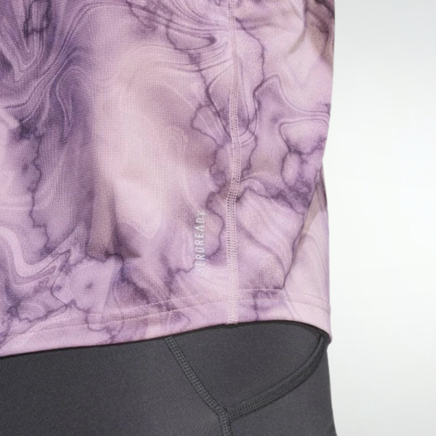 Remera Adidas Own the Run - Violeta